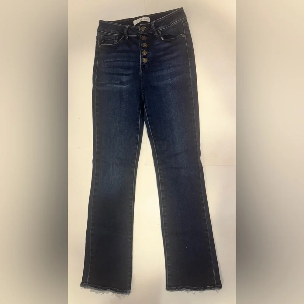 Kancan Rainn Ultra High Rise Flare Jeans Button Fly Raw Hem Size 7/27 Dark‎ Wash